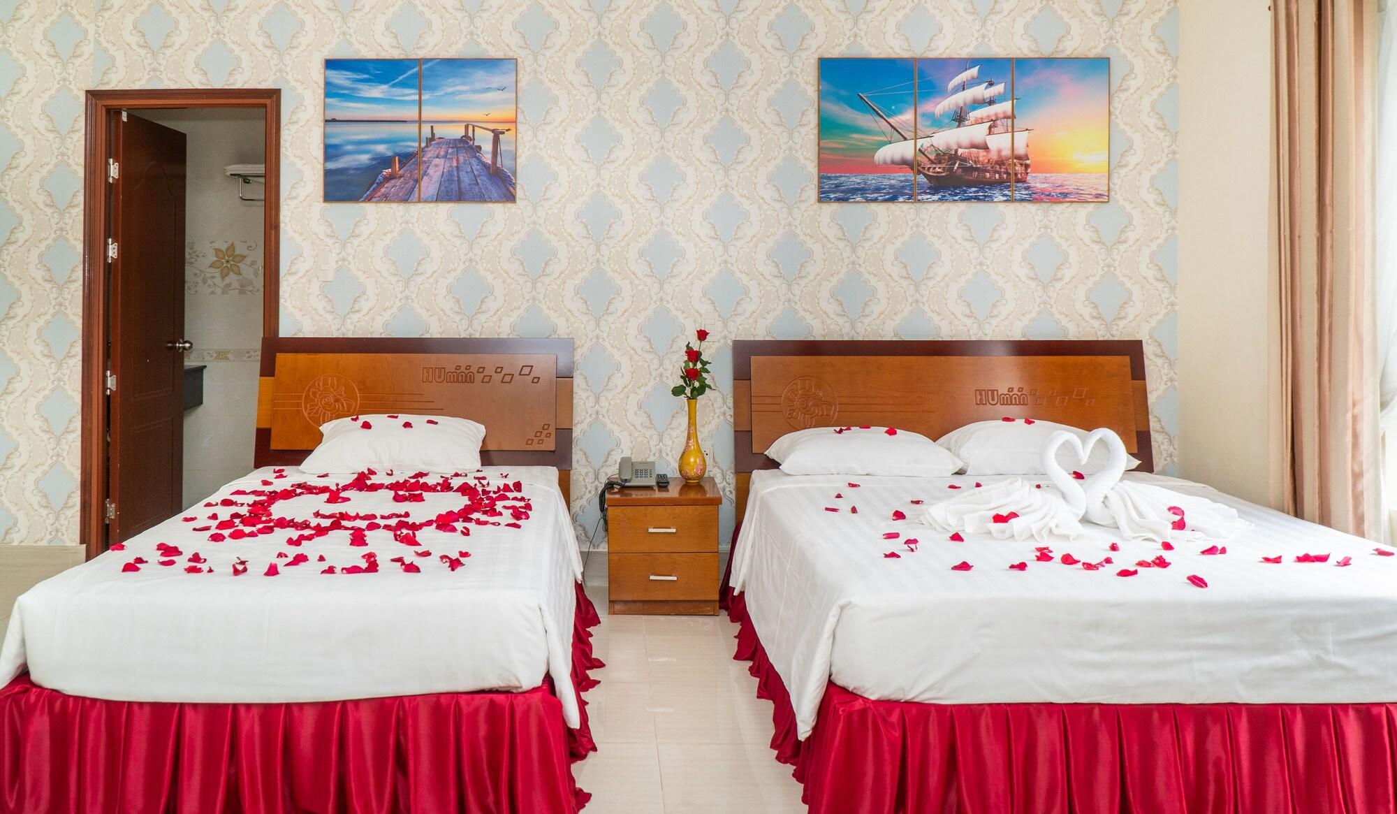 Sun & Sea Hotel Дуонг-Донг Экстерьер фото